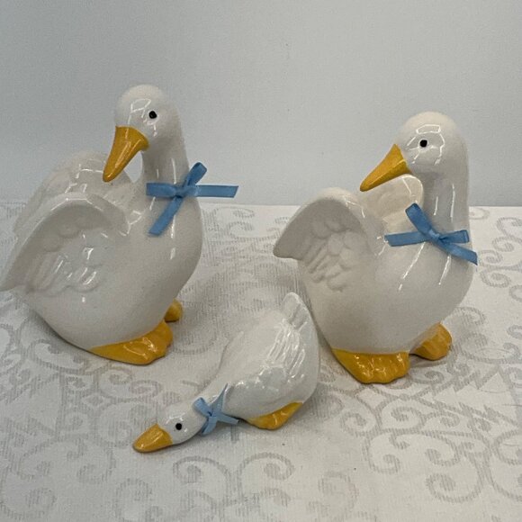 Ceramic Goose Figurine Set With Blue Ribbon Accents - Picture 2 of 10
